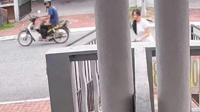 女生多加小心 金宝学生区出现“露鸟狂”