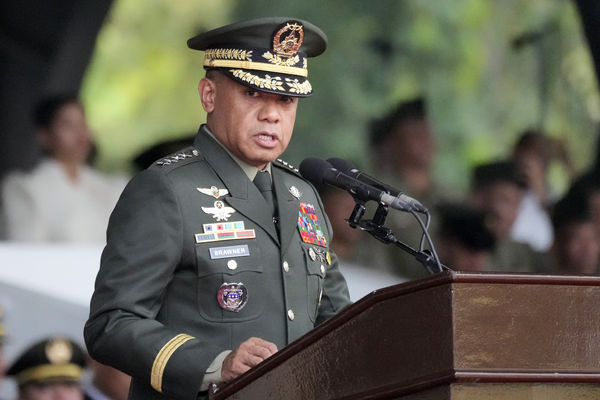 如果台海开战“首重撤侨”　菲参谋长：美军基地将成中继站