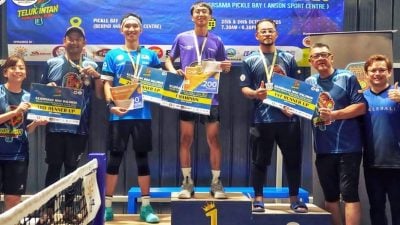 安顺首场匹克球赛 26队参与3组竞赛