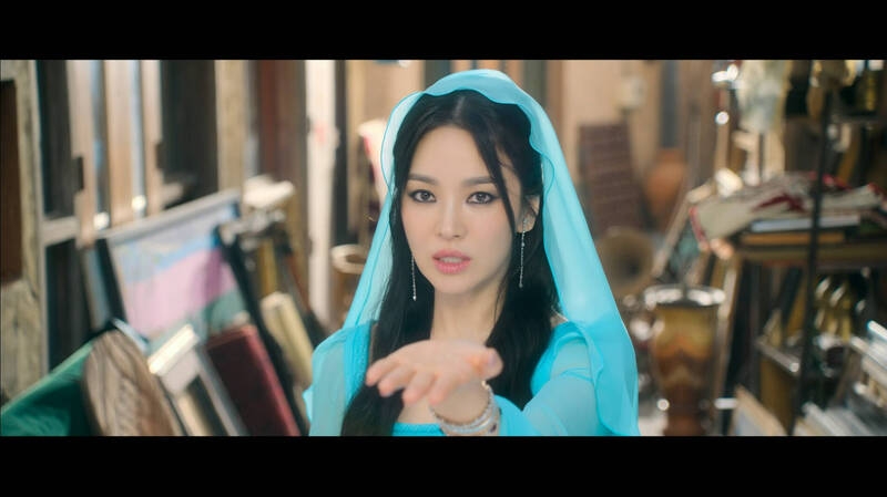 宋慧乔首客串秀智新剧 “蓝精灵”颜值网呼真女神