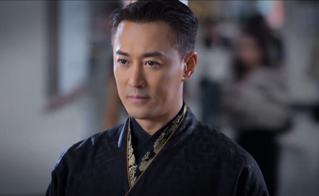 寻秦记︱寡人穿越现身香港地铁站　林峰惨被学生妹叫大叔