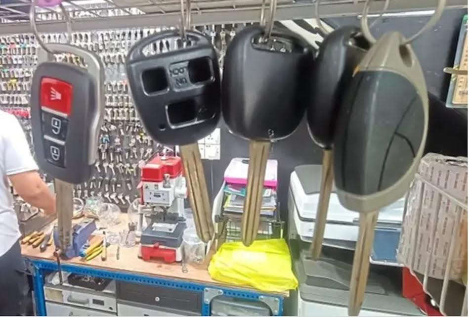 小型工具复制门卡车钥 黑客装置藏安全隐忧