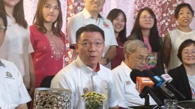 东南亚首位领导人共乘美总统专车  倪可敏:马来西亚成国际瞩目焦点