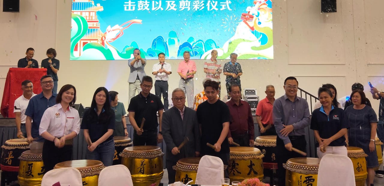 已签发 柔:为善最乐慈善机构 捐1万5千助古来15华小