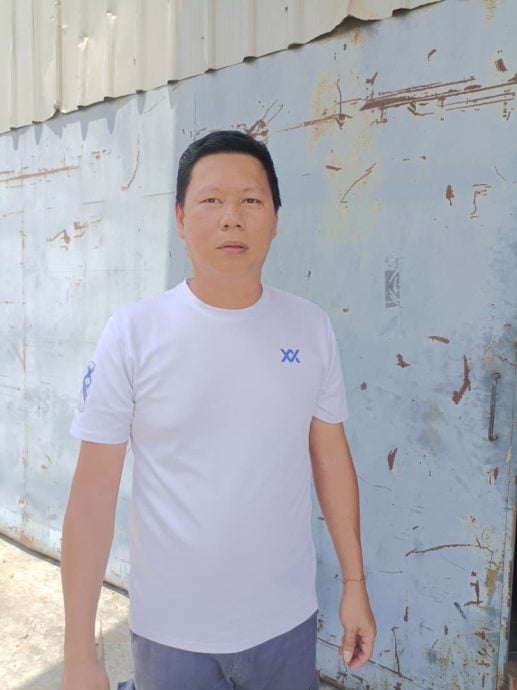 已签发 柔:封面:善心美事:义务处理垃圾 家协主席王尤财:我的车脏点没关系,学生不必再带馊饭盒回家