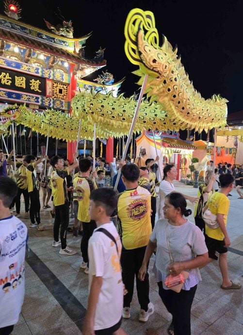 已签发 柔:版头之一:全马首创第一条九皇龙,龙引斗母宫诞生举行开光
