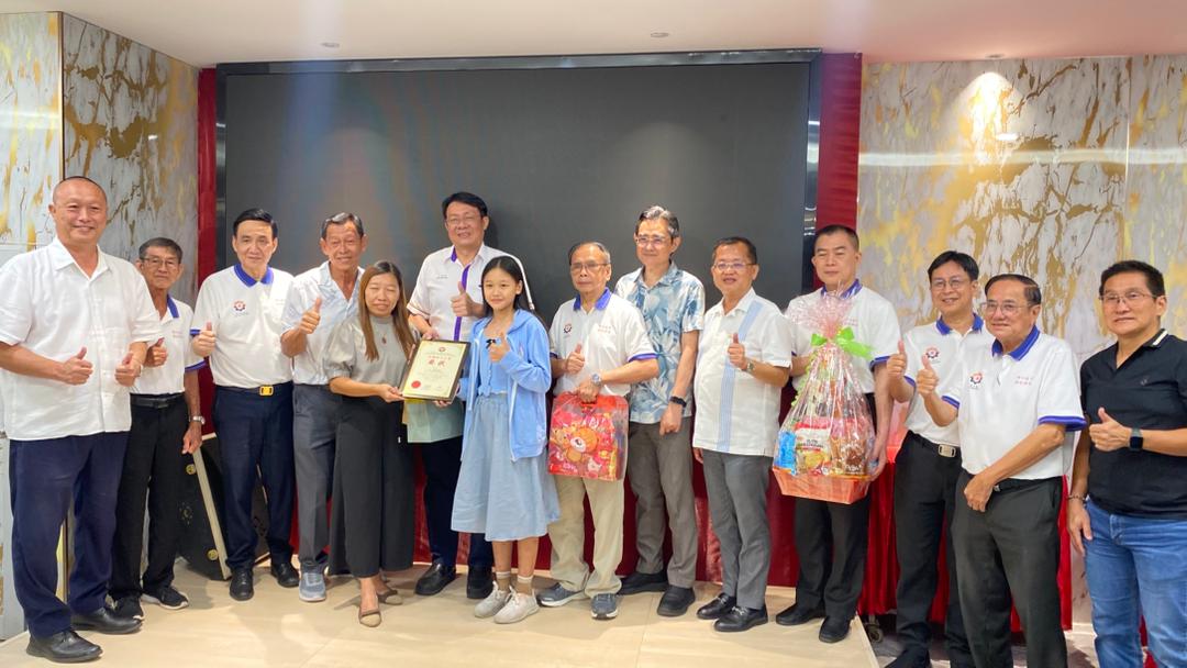 笨珍县发展华校工委会首届理事会议, 共绘华教蓝图