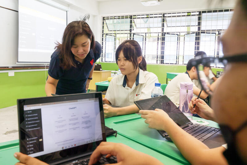 已签发 柔：狮城二三事：国际调查：狮城75%中学教师 使用AI辅助教学