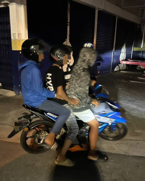 已签发 柔:警扣查9摩托车,开33张罚单