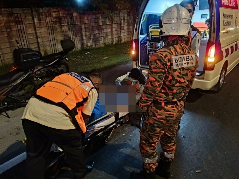 已签发 柔:车祸后夹困车内  消拯员助司机脱困