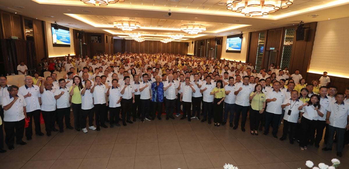 已签发 柔:马华柔佛州2025年度大会   通过5提案