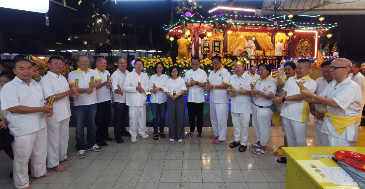 已签发(大北马)风雨无阻 大山脚斗母宫奉九皇大帝圣驾圣谕游境出巡