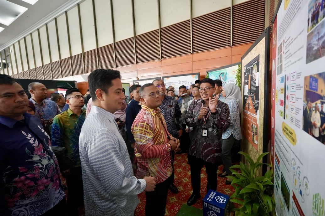 已签发/大都会(版3头)/雪推介metaSEL,整合公私机构研发成果