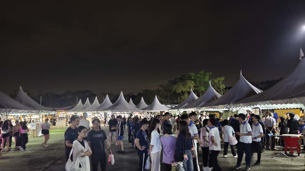 **已签发**柔:头条之一:出席工大《时旅》  陈泓宾:大学生要自我发掘潜能
