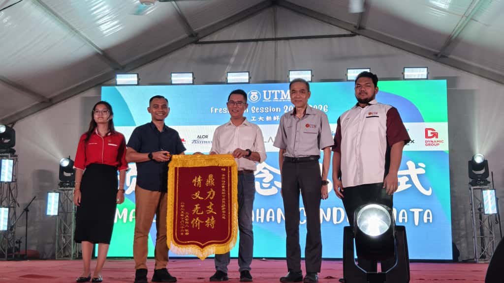 **已签发**柔:头条之一:出席工大《时旅》  陈泓宾:大学生要自我发掘潜能
