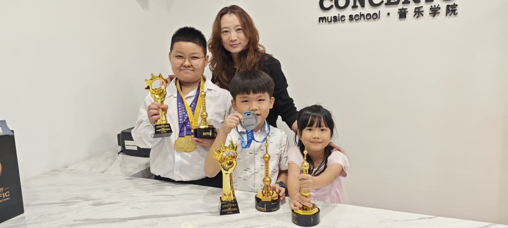 **已签发**柔:封面〡新山4钢琴小精灵 扬威国际赛