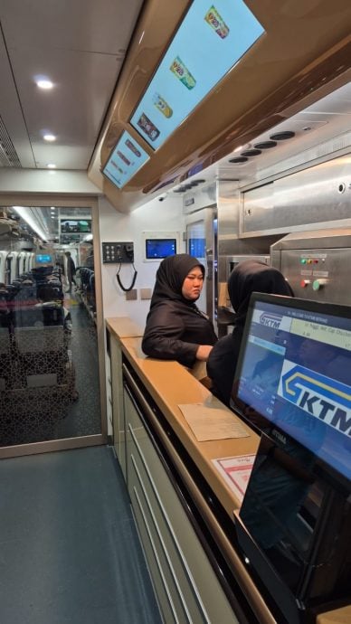 **已签发**柔：封面：特稿〡来往銮隆ETS热爆  票价高成“美中不足”