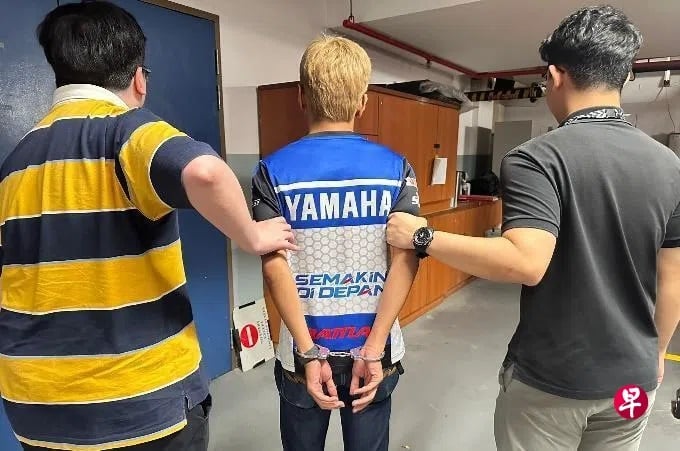 *已签发*柔:狮城二三事:涉当诈骗钱骡  狮城警方捕15人