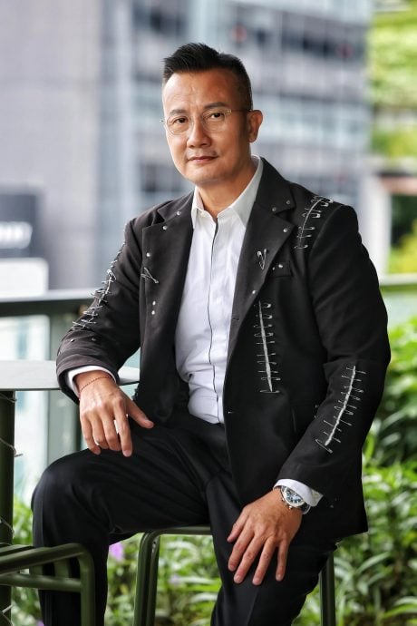 *已签发*柔:狮城二三事:阔别20年新剧开播 谢韶光:有点紧张