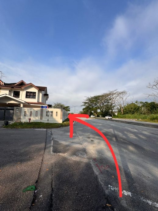 **已签发**柔:玛丽娜:工程局长短期方案改善和谐花园2与振林山路分岔口安全