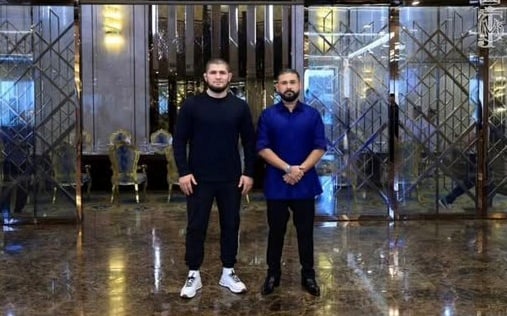 **已签发**柔：第三版头：翁哈菲兹：哈比布11月到访柔  见证运动馆奠基