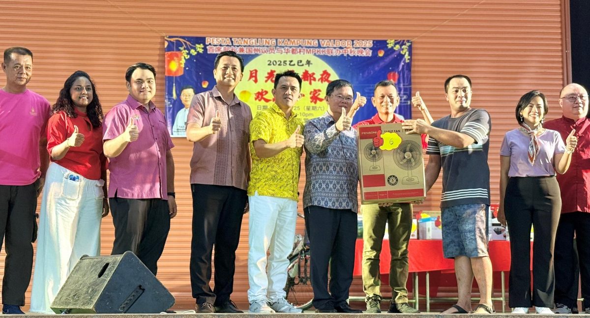 已签发（大北马）华都村社管会举办的中秋晚会