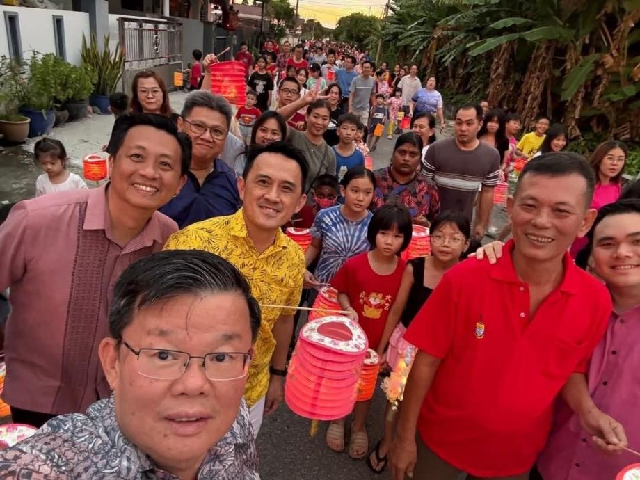 已签发（大北马）华都村社管会举办的中秋晚会