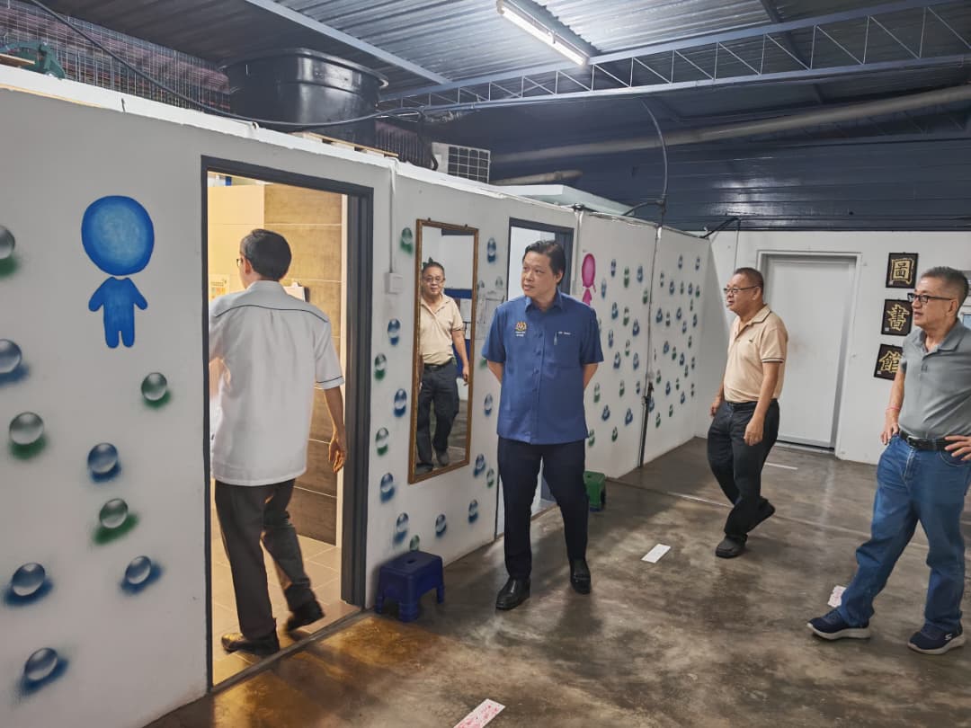 已签发(大北马)曾敏凯通过首相署特别拨款,拨出44万5000令吉给吉打州内8所华校。