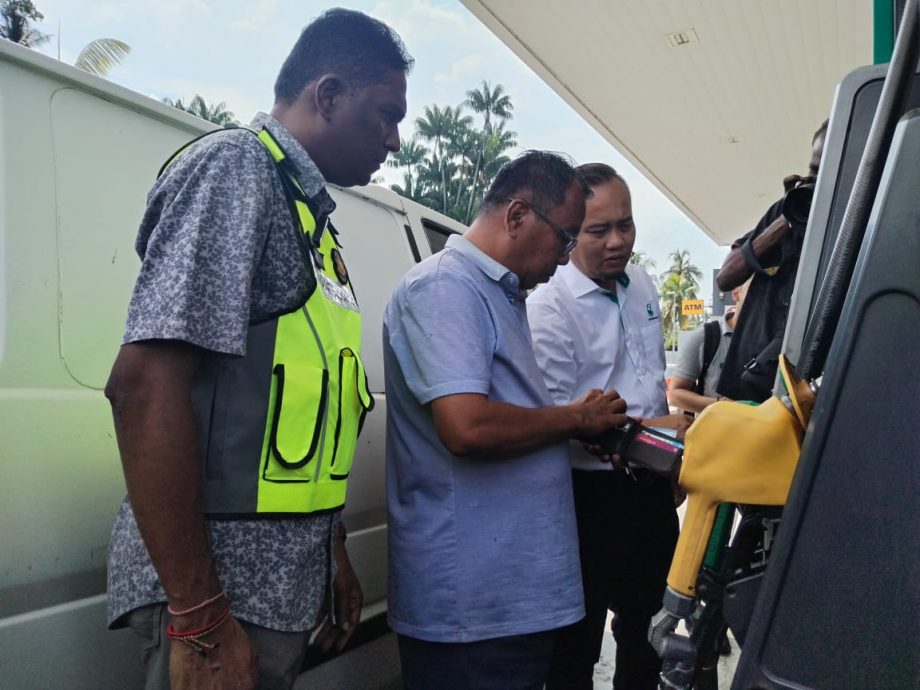 已签发（大北马）杰根: 为确保BUDI 95汽油补贴机制不被滥用，执法员有权在必要时依法检查用户身份证。