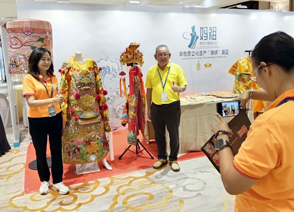 传统文化面对挑战   曹观友：需在新时代找到新生命