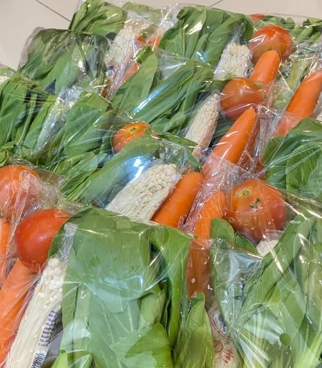 幼儿园生日会送1.70创意礼包 小朋友兴奋高喊“叫妈妈煮”