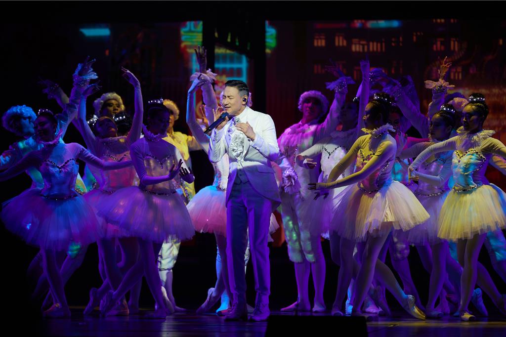 张学友《60+》巡演终章 官宣香港连开8场