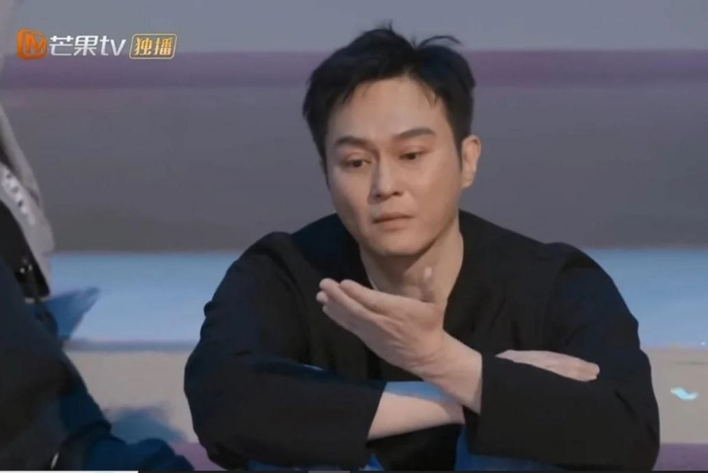 张智霖《披荆斩棘5》突落泪 错过儿子留学时刻留憾	