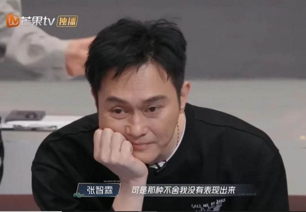 张智霖《披荆斩棘5》突落泪 错过儿子留学时刻留憾	