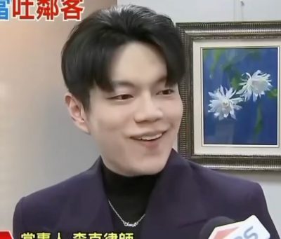 律师搭机噩梦！邻座乘客连吃7便当 边吃边吐还扔食物