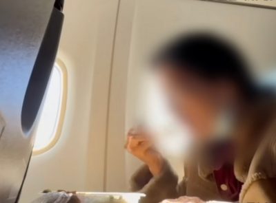 律师搭机噩梦！邻座乘客连吃7便当 边吃边吐还扔食物
