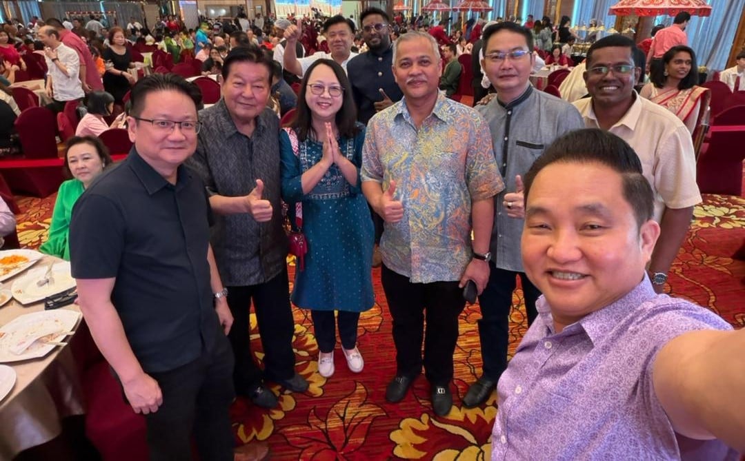 必下，请签发-大都会/（主文）甘纳：巴生大团拜明年重返务边巷盛大举行