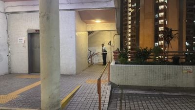 怀疑有外遇妄想被下毒 八旬翁杀同居女友坠楼亡