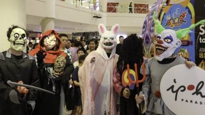 家长孩童齐聚怡百利广场   “怪兽派对”欢乐不断