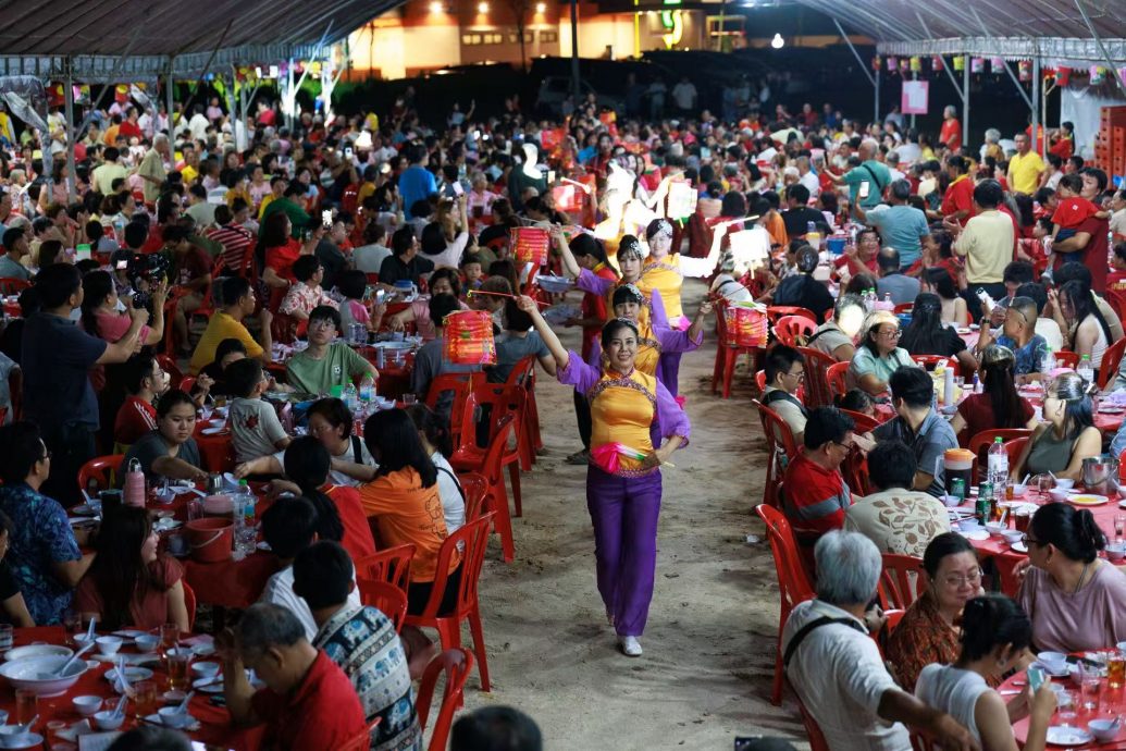 怡双威白衣观音庙庆50周年 筵开103席筹获4万8888