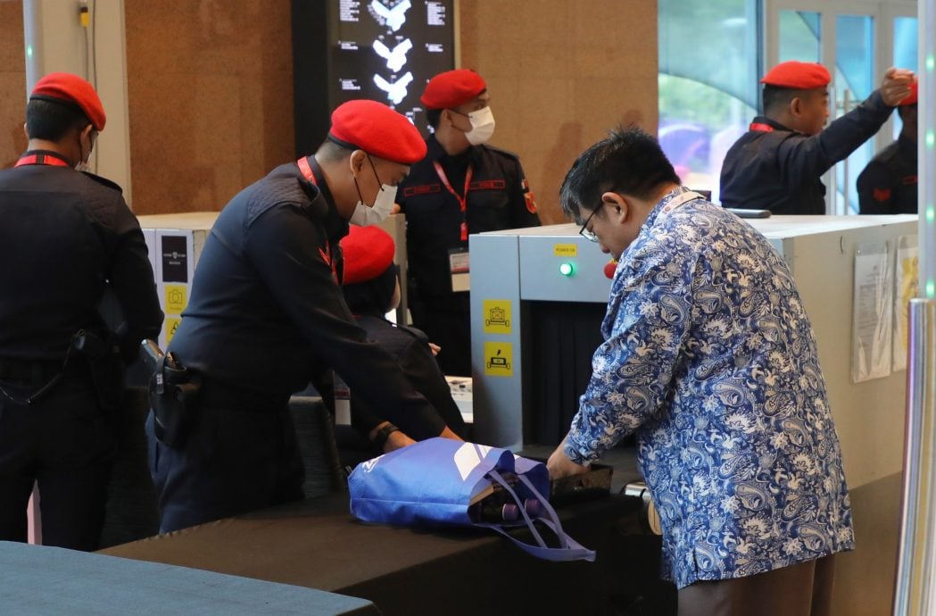 总警长亲自监督峰会彩排活动