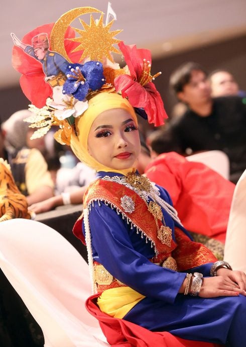 我们/国庆反思 阿纳斯朱比迪：国旗等种族事件非真正问题 政治仍依赖种族宗教课题才是问题