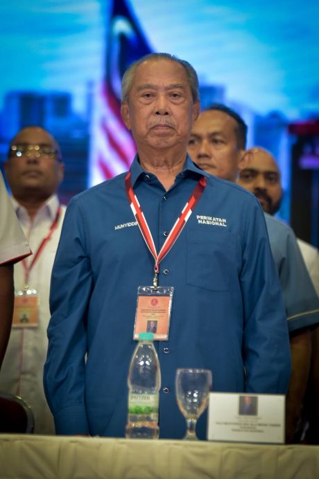 批安华对特朗普“过度欢迎” 慕尤丁质疑马外交已偏离人道立场