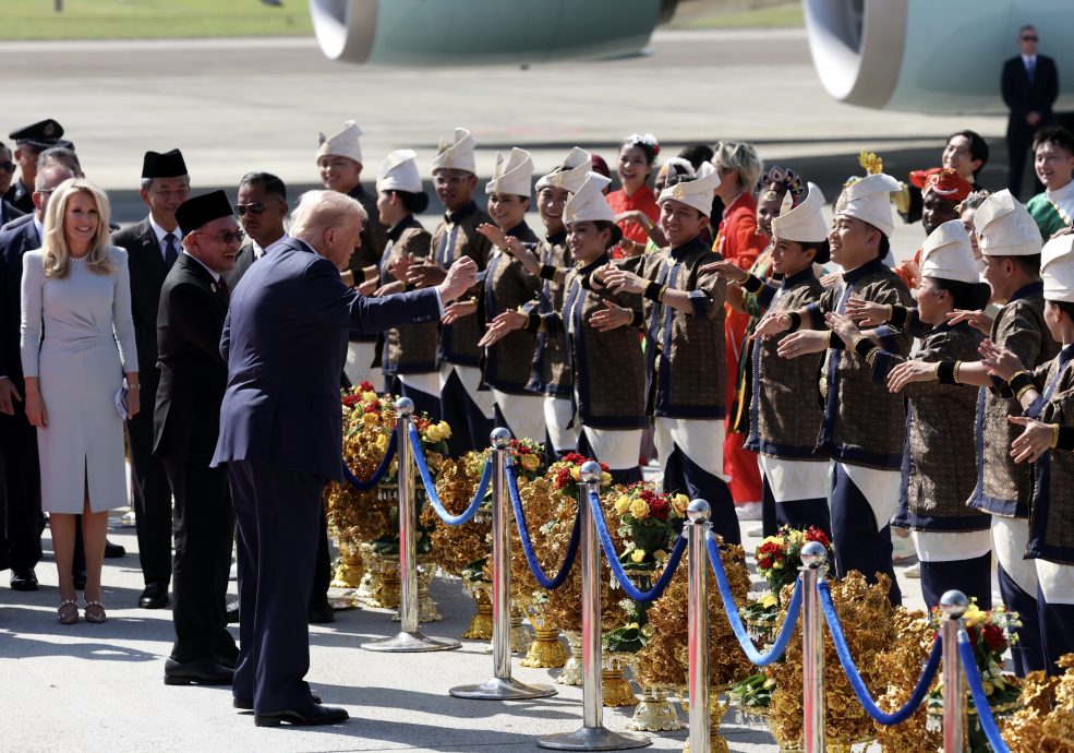 批安华对特朗普“过度欢迎” 慕尤丁质疑马外交已偏离人道立场