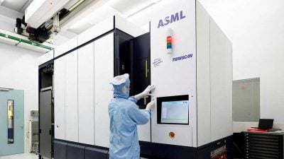 分析师：拆坏旧机求助原厂   揭中国图制晶片光刻机