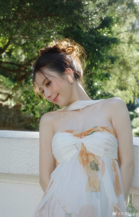  挺孕肚无缘郭富城成都演唱会 方媛否认早产已生男娃