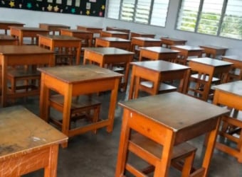 教师揭家长竟为孩子缺课撒谎 “毁了学生的纪律和责任感！”