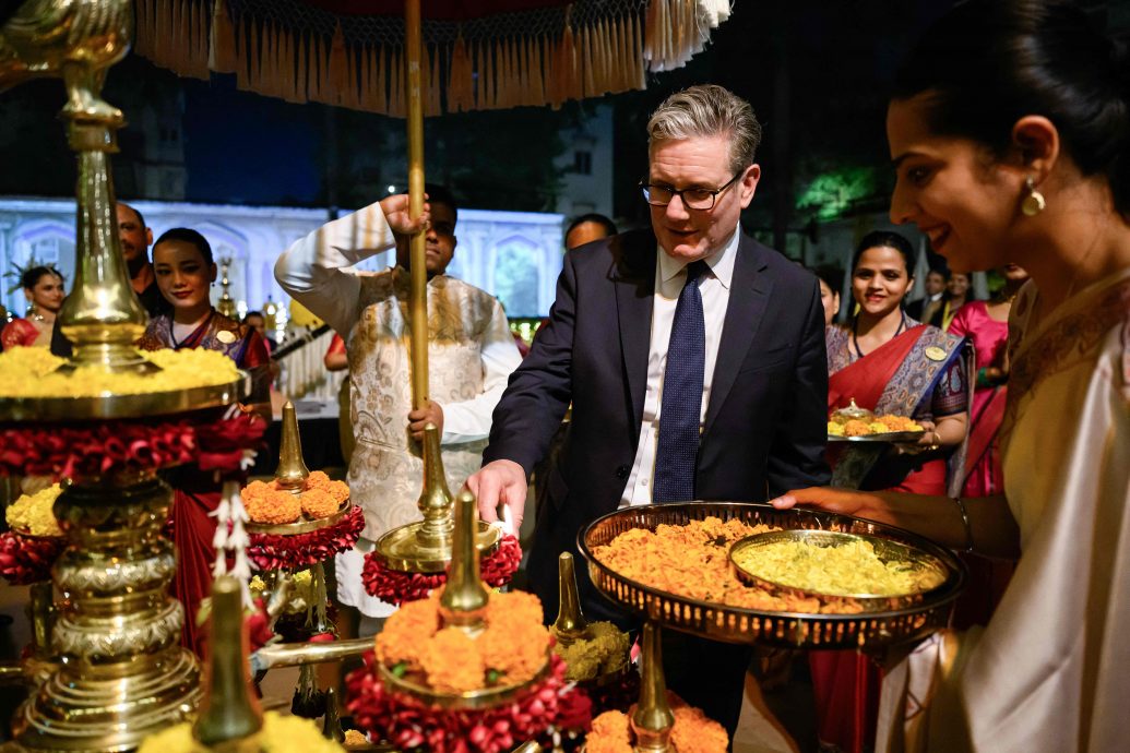 斯塔默否认对华采取绥靖政策 称间谍案基于法律依据撤诉