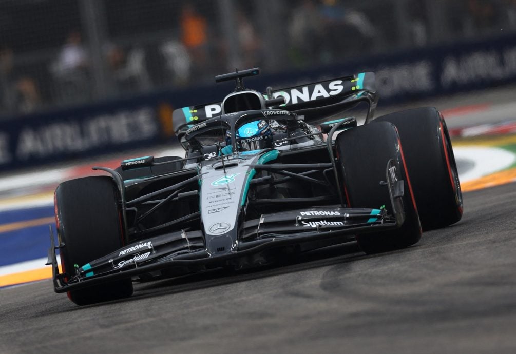 新加坡站F1|虽破滨海湾赛道单圈纪录  拉塞尔：正赛不会轻松