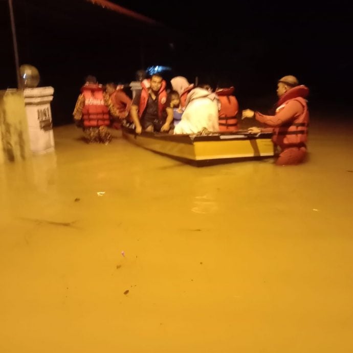 新板26村民疏散 太平武吉干当大水灾